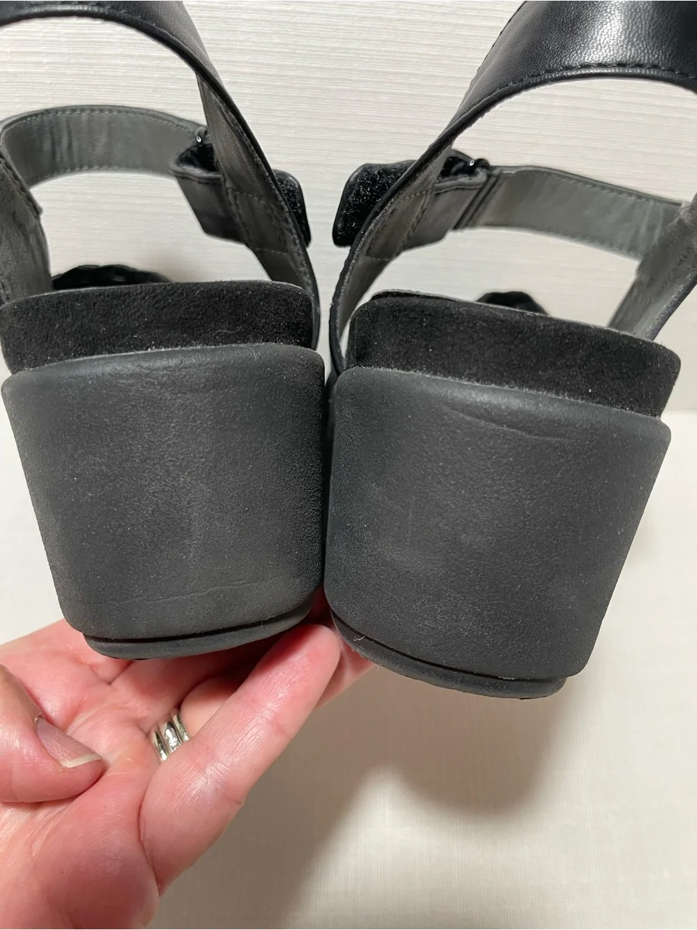 Baretraps Womens Size 9.5M Erker Platform Woven Sandals